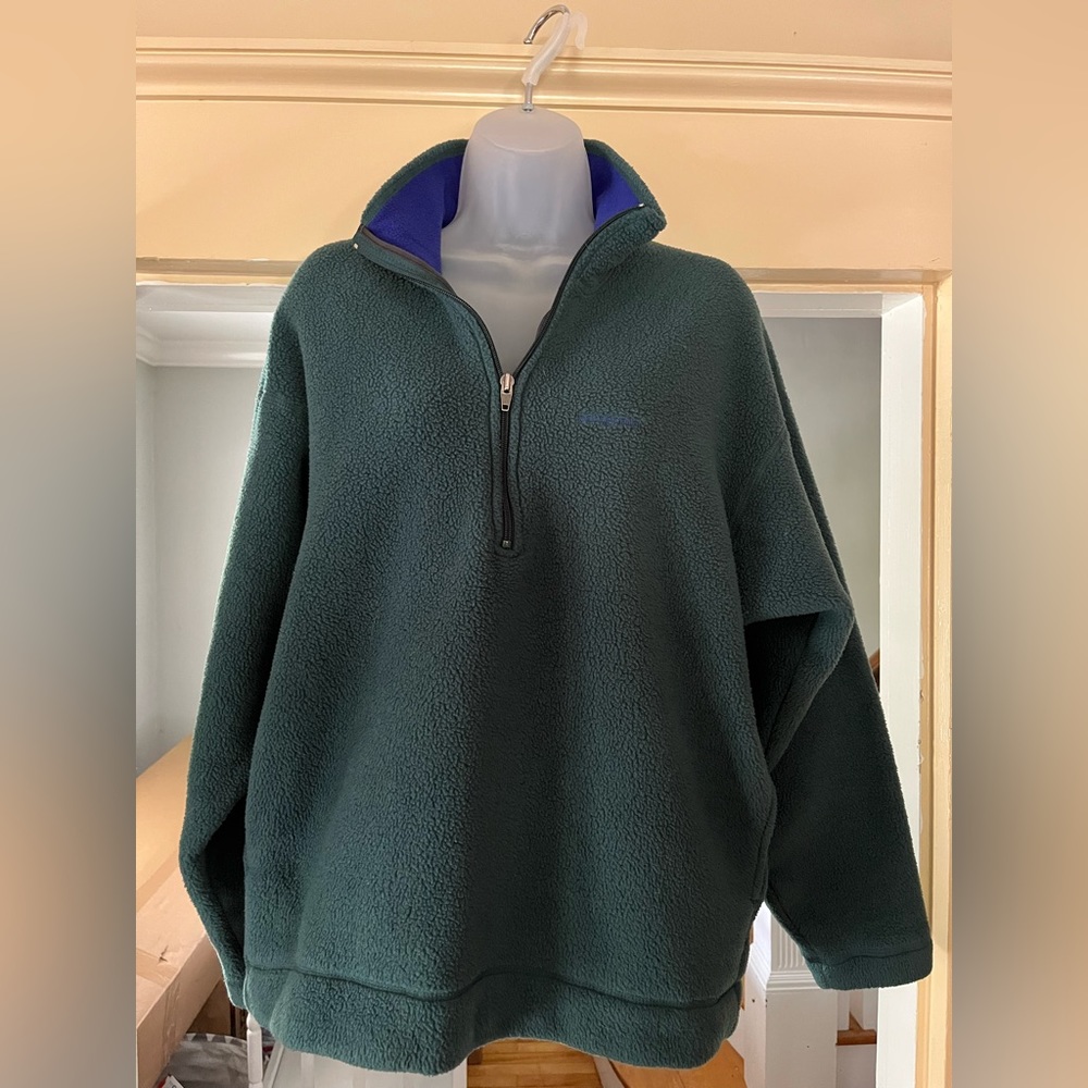 Patagonia green shearling quarter zip, medium